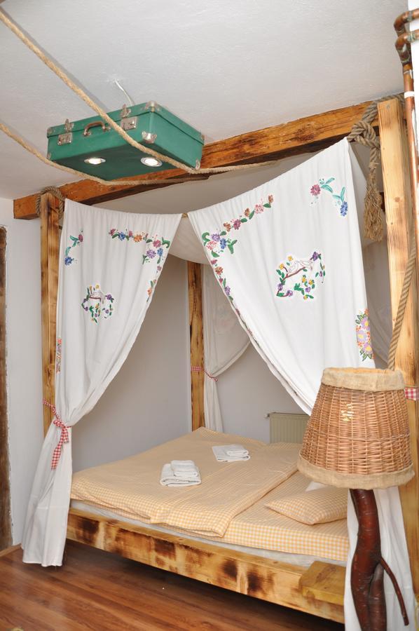 Inn Cakmara Raška Pokoj fotografie